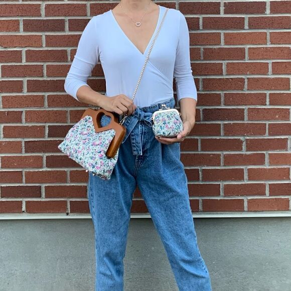 Handmade Large Genuine Printed Floral Leather Wooden Frame Bag with Small Purse - Picture 4 of 16